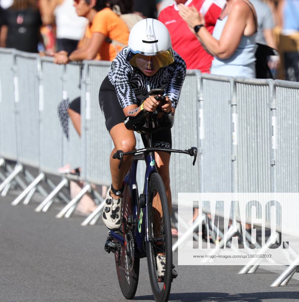 2026 IRONMAN 70.3 World Championship, Nice: Anna Büttner and other athletes competing in the 2026 VinFast IRONMAN 70.3 World Championship in Nice, France; Nice, Promenade des Anglais, Alpes-Maritimes, Provence-Alpes-Côte d Azur, France IKT_9659
