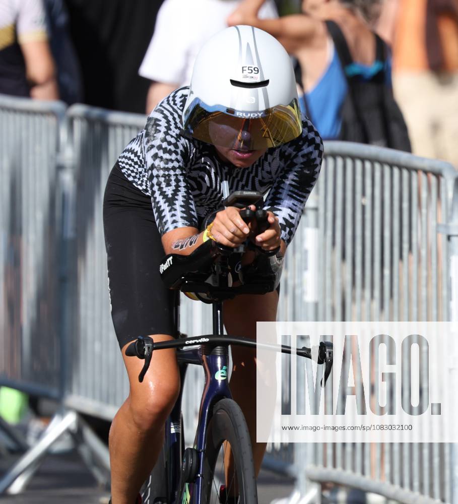 2026 IRONMAN 70.3 World Championship, Nice: Anna Büttner and other athletes competing in the 2026 VinFast IRONMAN 70.3 World Championship in Nice, France; Nice, Promenade des Anglais, Alpes-Maritimes, Provence-Alpes-Côte d Azur, France IKT_9665