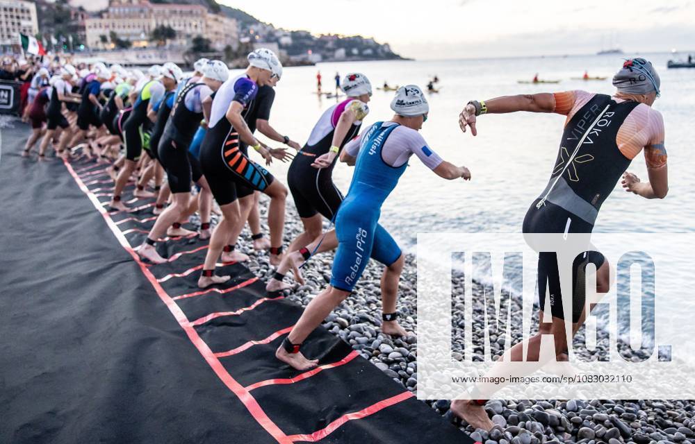 2026 IRONMAN 70.3 World Championship in Nice: Swim Start Athletes competing in the 2026 VinFast IRONMAN 70.3 World Championship in Nice, France. Nice, Promenade des Anglais, Alpes-Maritimes, Provence-Alpes-Côte d Azur, France IKW_9177