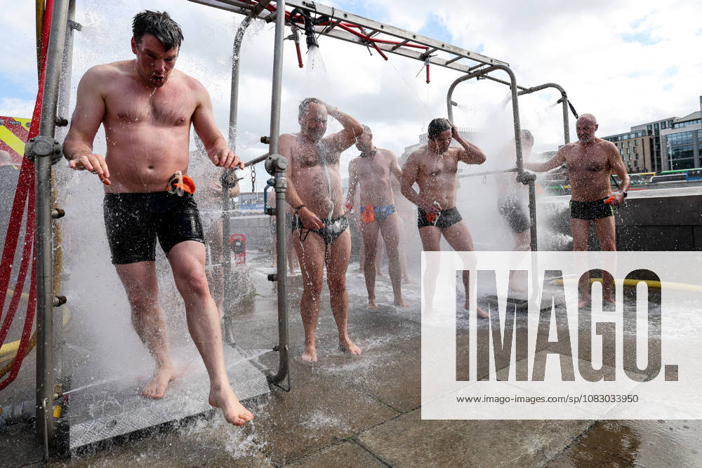 REPRO FREE *PRESS RELEASE NO REPRODUCTION FEE* 106th Dublin City Liffey Swim 2026, River Liffey, Dublin 12 9 2026 A view of competitors washing down after the race A view of competitors washing down after the race 12 9 2026
