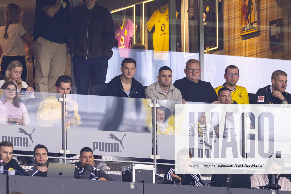 Soccer, Matchday 3 of the 1. Bundesliga, Borussia Dortmund vs. SC Paderborn, Konstantinos Karetsas, Borussia Dortmund watches the game from a box at Signal Iduna Park in Dortmund, North Rhine-Westphalia, Germany xRHR PHOTO DEx