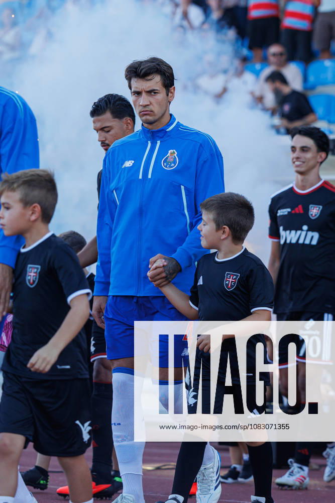 Jakub Kiwior seen during Betclic League game between teams of Casa Pia AC vs FC Porto in Estadio Municipal de Rio Maior (Luis Loureiro Ball Raw Images) Rio Maior Estadio Municipal de Rio Maior Portugal