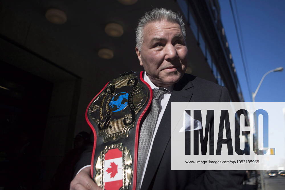 Former Boxer George Chuvalo poses after he was presented with a honoury People s Champion belt, on Tuesday, March 29, 2016. George Chuvalo - ZUMAc35_ 20160329_zaf_c35_160