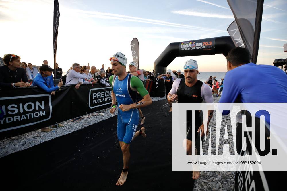 Ironman 70.3 masculin PHOTOPQR NICE MATIN Dylan Meiffret ; Nice ; 13 09 2026 ; Ironman 70.3 masculin, départ natation et, sortie d eau. Vélo départ Nice; September 13, 2026; Men s Ironman 70.3: swim start and swim exit; bike start. Nice France