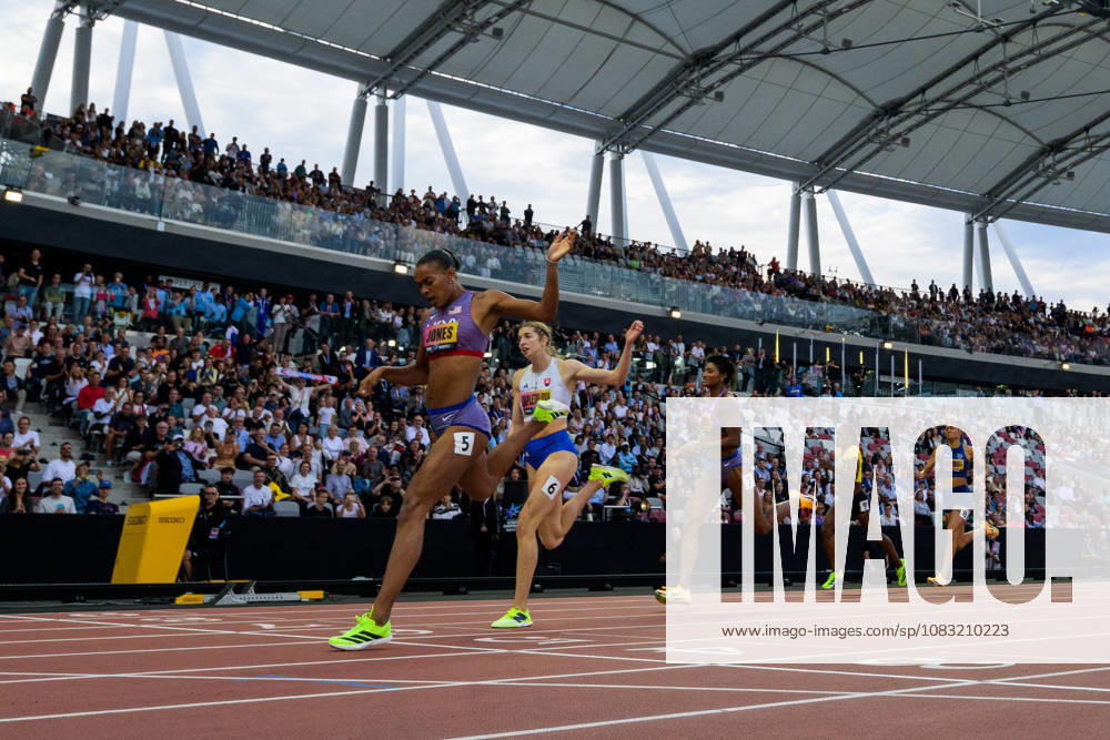Anna Cockrell of the U.S., Emma Zapletalova of Slovakia, and Jasmine Jones of the U.S. compete in the women’s 400-meter hurdles final during the 2026 World Athletics Ultimate Championship on September 13, 2026 in Budapest. Photo: Joel Marklund. BILDBYRAN code: JM JM0852 bbeng track and field athletics friidrett 2026 World Athletics Ultimate Championship Budapest 26 women