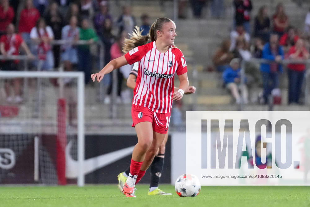 Johanna Hebben, SC Freiburg, No. 16, Germany, Soccer, Google Pixel Women s Bundesliga, Matchday 4, 2026–2027, SC Freiburg vs. 1. FSV Mainz 05, September 13, 2026, Dreisamstadion, Freiburg, Dreisamstadion, Baden-Württemberg, Germany