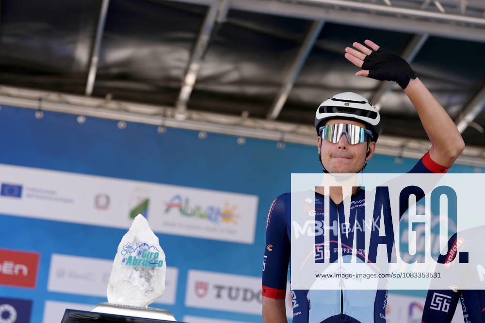 Italy s Fausto Masnada of MBH Bank CSB Telecom Fort during the Giro dAbruzzo, stage 1 from Cupello to Casalincontrada (155 km) - Abruzzo, Italy - Tuesday, September 15, 2026. - cycling.