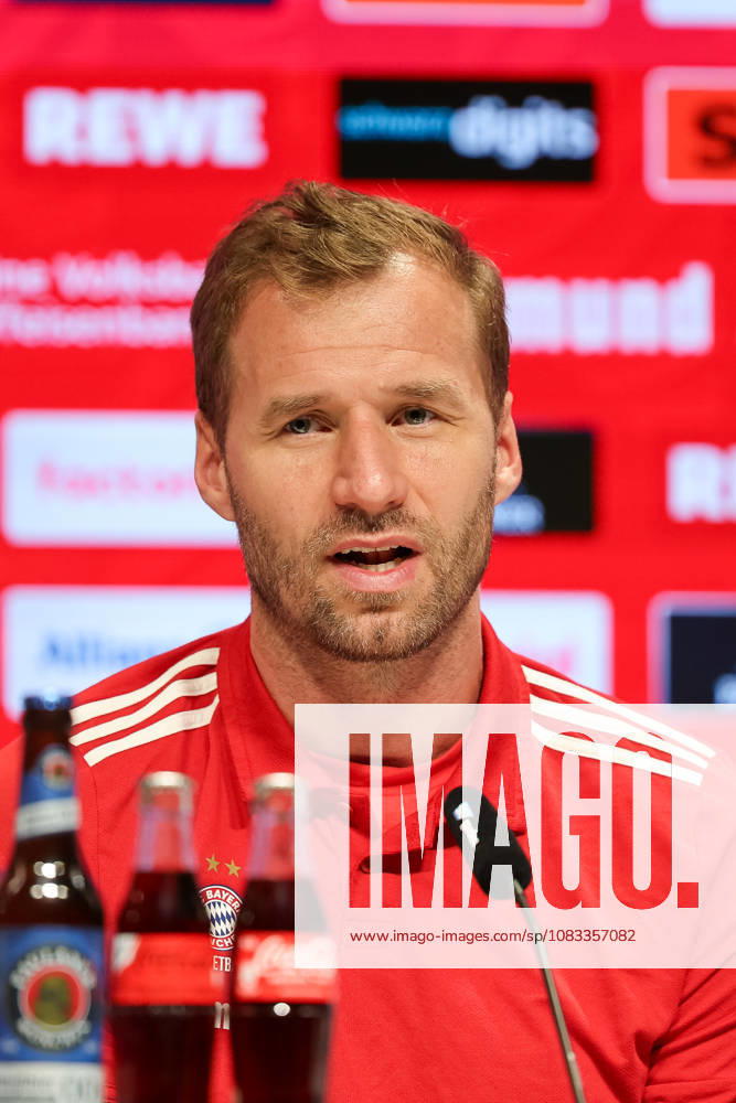 Anton Gavel, FC Bayern Basketball, Head Coach at the press conference, GER, FC Bayern Basketball, Season Opener Press Conference, 2026–2027 Season, September 15, 2026, GER, FC Bayern Basketball, Season-Opening Press Conference, 2026–2027 Season, September 15, 2026, Munich