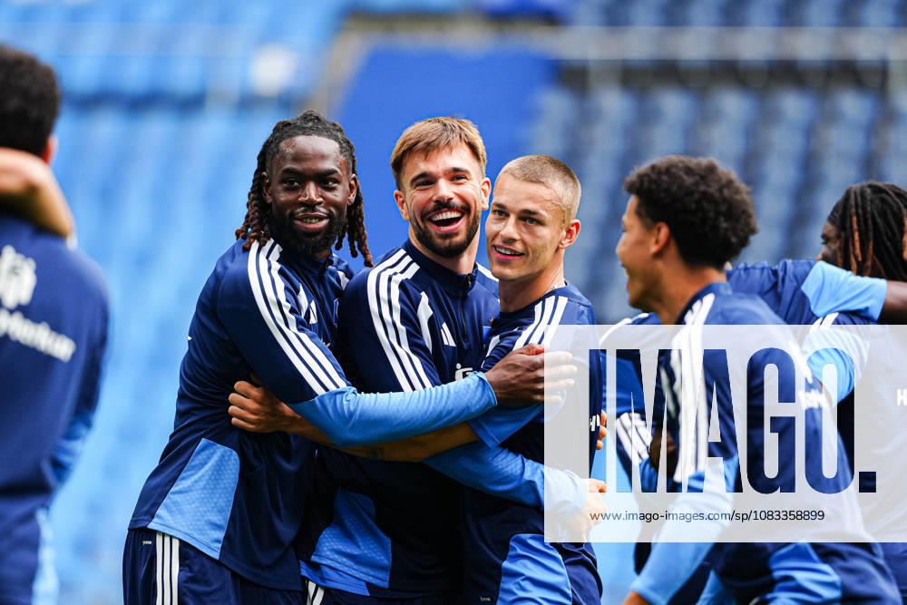 Jordan Torunarigha, Hamburger SV, 23; Mario Vuskovic, Hamburger SV, 44; Miro Muheim, Hamburger SV, 28 (GER); Hamburger SV practice, soccer, Bundesliga 1, 2026–2027 season, September 15, 2026 GER, Training: Hamburger SV, Soccer, Bundesliga 1, 2026–2027 Season, September 15, 2026 Hamburg