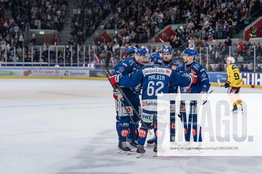 Zurich, Swiss Life Arena, National League: ZSC Lions vs. SC Bern, Goal Celebration: ZSC Lions 62 Denis Malgin (ZSC), 10 Sven Andrighetto (ZSC), Zurich, Swiss Life Arena, Zurich, Switzerland