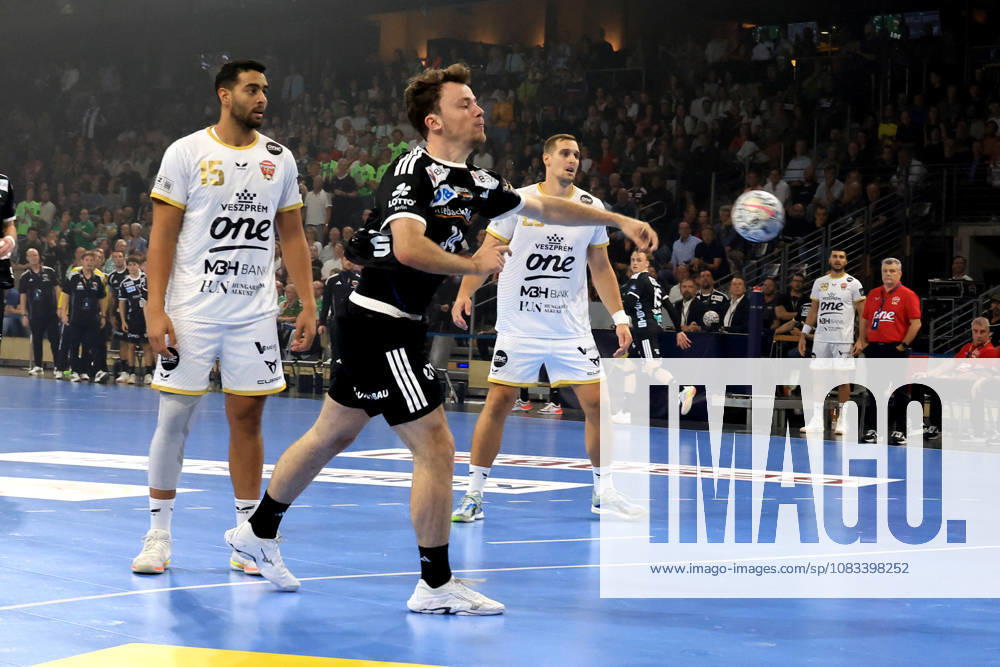 GER Germany, Handball, EHF Champions League, September 16, 2026, 2026–2027 season, Berlin, Füchse Berlin vs. Veszprém HC Hakun West av Teigum Füchse Berlin 34, Ahmed Hesham Veszprém 15 nordphoto GmbH Engler Berlin Max Schmeling Halle Berlin Germany