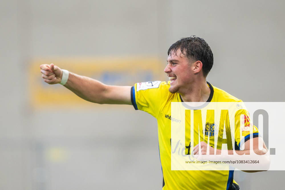 Alexander Staff of 1 FC Saarbrücken, 29, celebrates the goal that made the score 0–1 (GER), SC Preussen Münster vs. 1 FC Saarbrücken, soccer, 3. Liga, Matchday 6, 2026–2027 season, September 16, 2026 DFL regulations prohibit the use of photographs as image sequences and or quasi-video GER, SC Preussen Münster vs. 1 FC Saarbrücken, soccer, 3. Liga, Matchday 6, 2026–2027 season, September 16, 2026, Münster