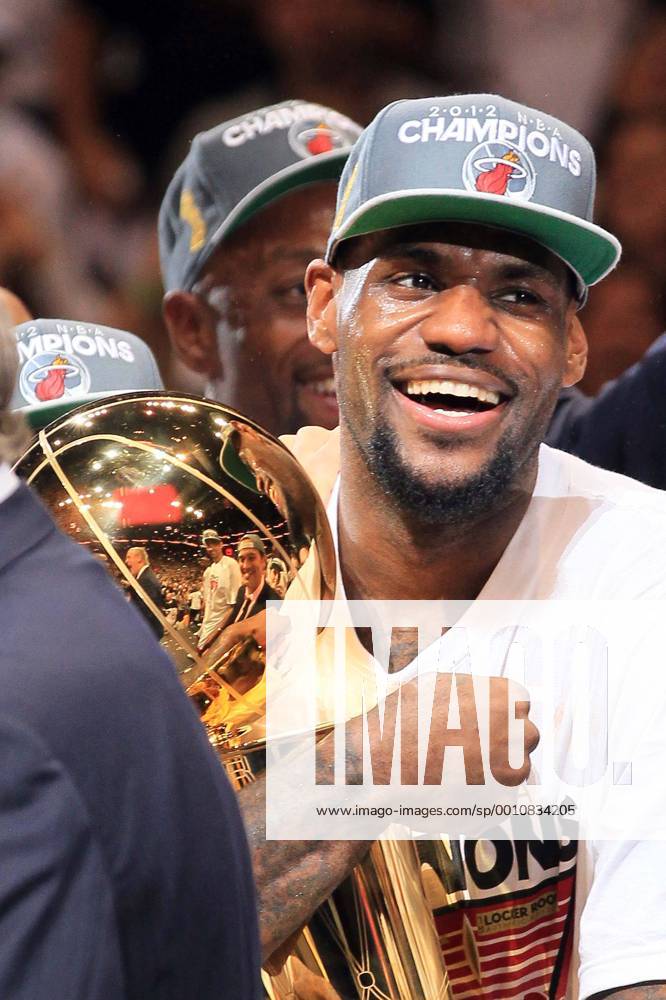 Miami, Florida, U.S. - LEBRON JAMES celebrates winning the NBA Basketball Herren USA championship at American Airlines Arena. Game 5 NBA Basketball Herren USA Finals Miami Heat vs Oklahoma City Thunder - ZUMAp77