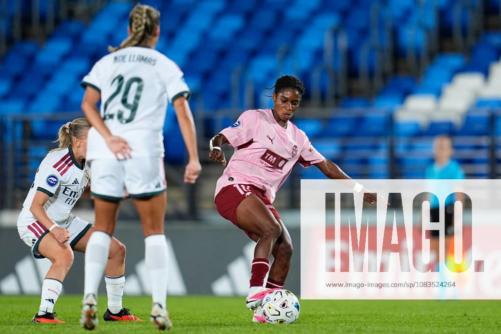 Amon Rebecca Grace Elloh of VCF Femenino drives the ball during the Spanish Women League, Liga F, football match between Real Madrid and Valencia CF at Alfredo Di Stefano stadium on September 19, 2026, in Valdebebas, Madrid, Spain. Real Madrid V Valencia CF - Liga F - ZUMAa181 20260919_zaa_a181_435