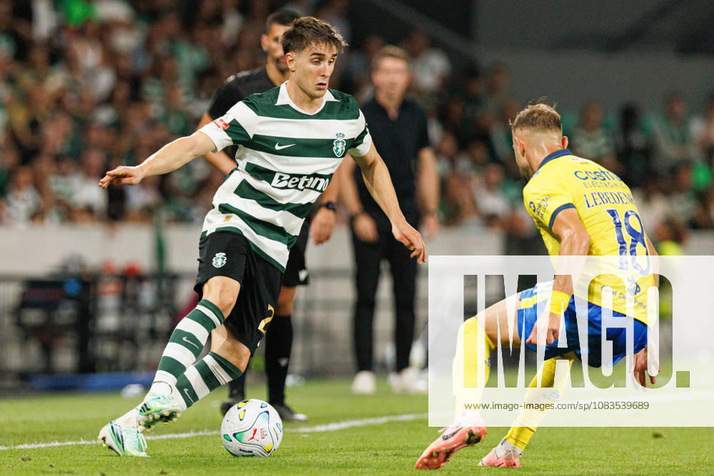 Ivan Fresnada seen during Betclic league between teams of Sporting CP and FC Arouca Estadio Jose Alvalade (Luis Loureiro Ball Raw Images PT) Lisboa Estadio Jose Alvalade Portugal