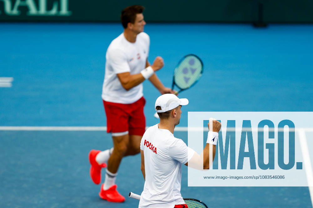 TENNIS DAVIS CUP AUSTRALIA POLAND, Jan Zielinski and Karol Drzewiecki of Poland celebrate during a Doubles match against Max Purcell and Rinky Hijikata of Australia during the Davis Cup match between Australia and Poland at Pat Rafter Arena in Brisbane, Sunday, September 20, 2026. ( NO ARCHIVING,