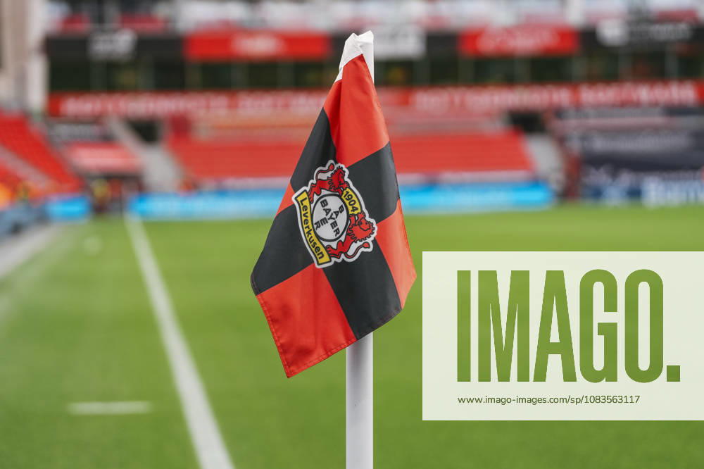 Soccer 1st Bundesliga, Bayer 04 Leverkusen vs. RB Leipzig, left corner flag with the Bayer 04 Leverkusen crest. DFL and DFB regulations prohibit any use of photographs as image sequences and or quasi-video. Leverkusen