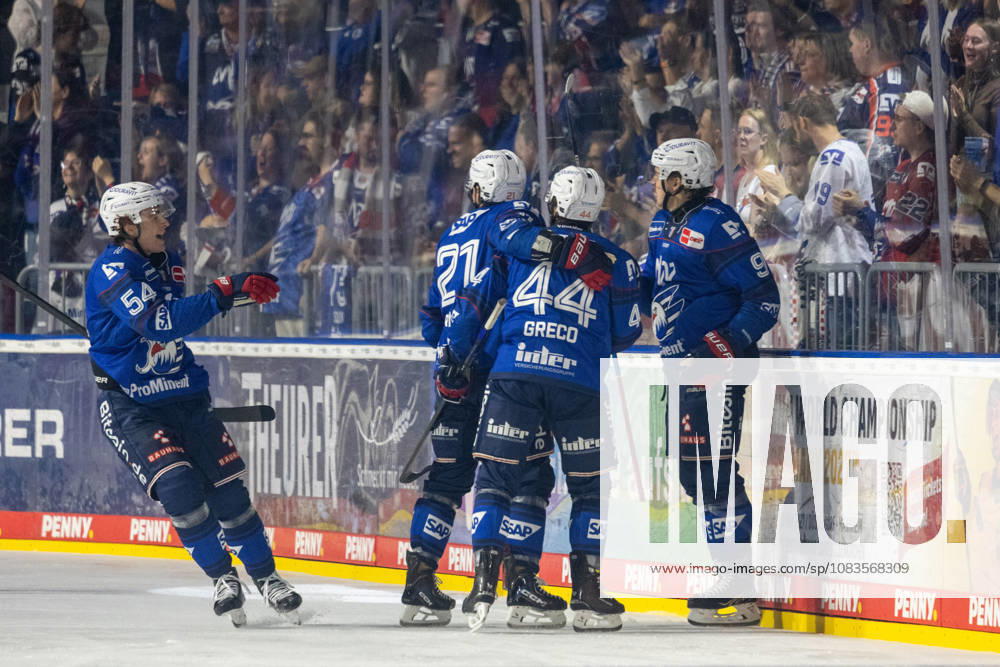 DEL, German Ice Hockey League, 2026–27 Season, Matchday 2: Adler Mannheim vs. Eisbären Berlin - Jubilation in Mannheim after Kris Bennett s quick goal to make it 1–2 at 21