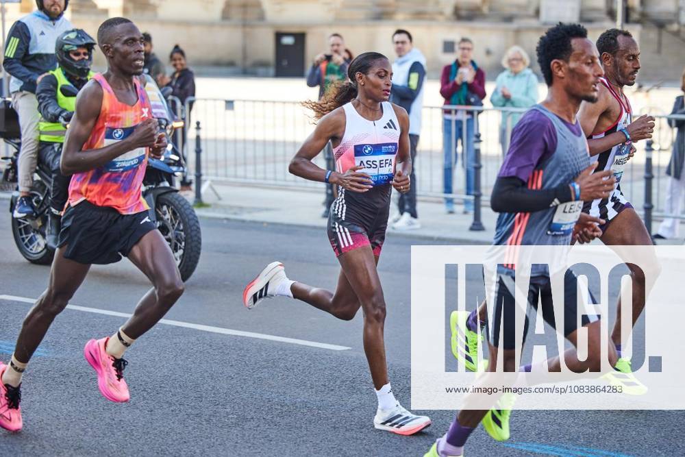 52 Berlin Marathon 2026 ** ** **Ethiopian runner Tigst Assefa is pictured here on the course of the Berlin Marathon near the Gendarmenmarkt, Germany, Berlin, Berlin. Copyright JörgxCarstensen