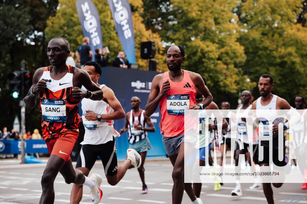 BMW Berlin Marathon 2026, Berlin Guye Adola (ETH) on the track running Berlin Berlin BE Deutschland