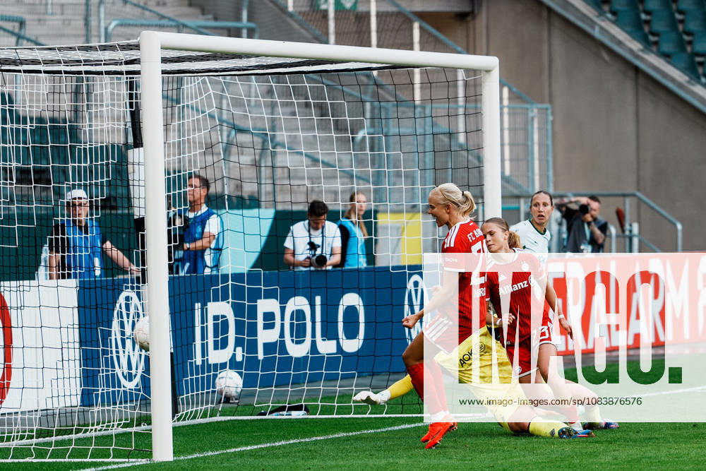Germany, Soccer: 2026–2027 DFB Women s Cup, 1st Round: Borussia Mönchengladbach vs. FC Bayern Munich at Borussia Park; Bayern leads 2–1; celebrations from Pernille Harder (Bayern Munich), 21, and Luisa Palmen (Borussia Mönchengladbach), 23