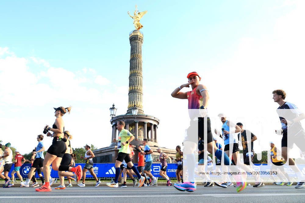 Marathon, Track and Field, GER DEU, Berlin, Germany, Runners at the Victory Column nordphoto GmbH Engler Berlin Berlin Berlin Germany
