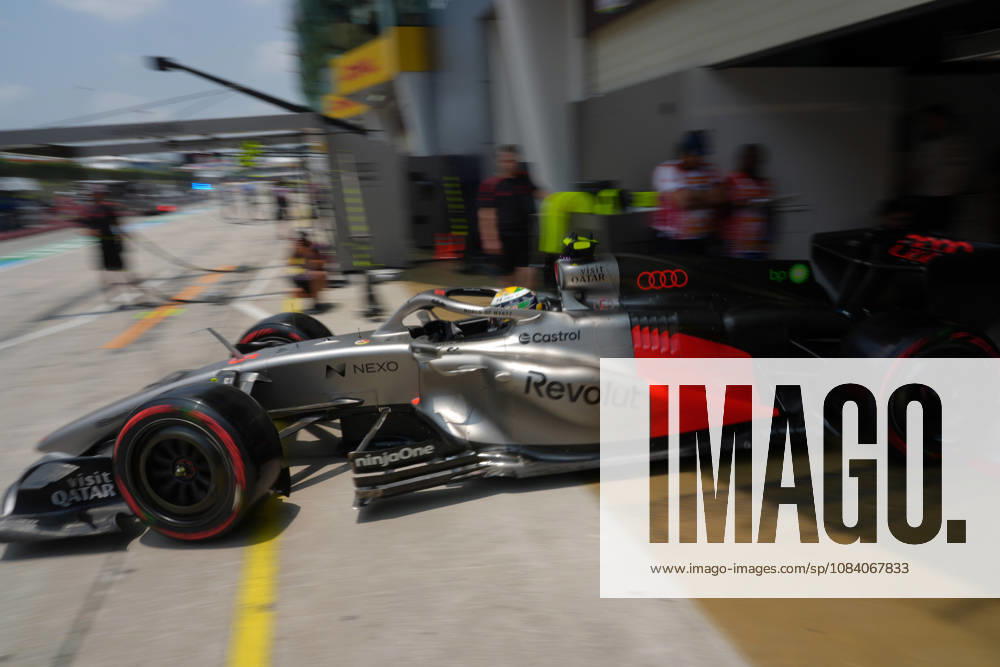 Sepang International Circuit, Kuala Lumpur, 2026 Formula 1 Gulf Air Bahrain Grand Prix, Gabriel Bortoleto (BRA), Audi Revolut F1 Team. Photo by Hasan Bratic, DeFodi Images