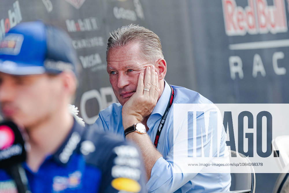 2026 Formula 1 Gulf Air Bahrain Grand Prix - Malaysia Jos Verstappen, father of Max Verstappen of Oracle Red Bull Racing, is seen during the 2026 Formula 1 Gulf Air Bahrain Grand Prix at Sepang International Circuit in Sepang, Malaysia on October 3, 2026. Photo by Tan Jun Da ABACAPRESS.COM Kuala Lumpur Malaysia