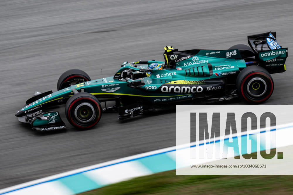 F1 - BAHRAIN GRAND PRIX IN MALAYSIA 2026 14 ALONSO Fernando (spa), Aston Martin F1 Team AMR26, action during the 2026 Formula 1 Bahrain Grand Prix in Malaysia, 16th round of the 2026 Formula One World Championship, WM, Weltmeisterschaft from October 2 to 4, 2026 on the Sepang International Circuit, in Sepang, Malaysia - SepangMalaysia