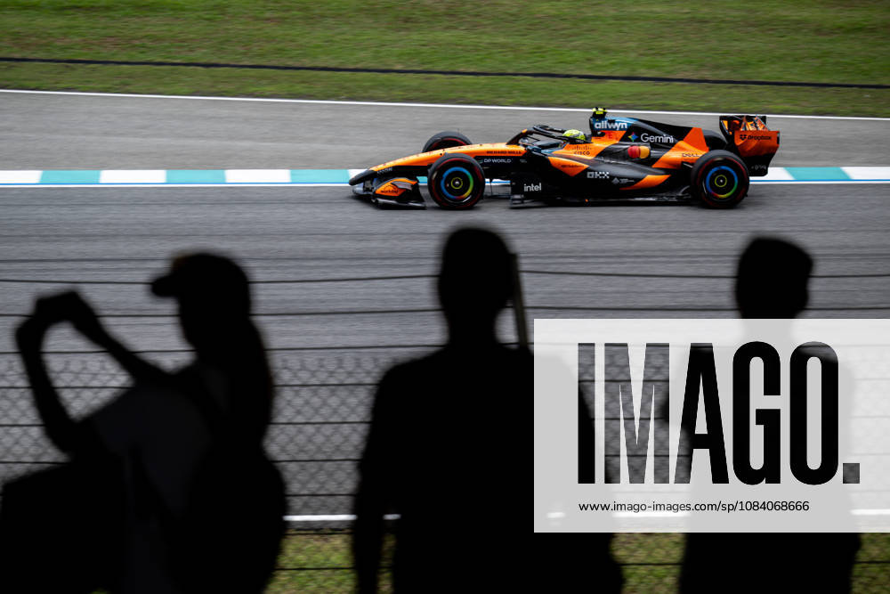 F1 - BAHRAIN GRAND PRIX IN MALAYSIA 2026 01 NORRIS Lando (gbr), McLaren F1 Team MCL40, action during the 2026 Formula 1 Bahrain Grand Prix in Malaysia, 16th round of the 2026 Formula One World Championship, WM, Weltmeisterschaft from October 2 to 4, 2026 on the Sepang International Circuit, in Sepang, Malaysia - SepangMalaysia