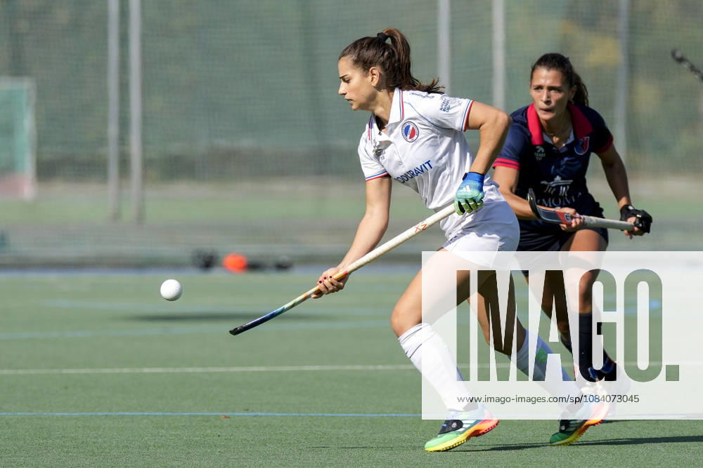 From left: Clara Badia Bogner MHC, 9, Joana Boehringer BHC, 8, Action, Game play, October 3, 2026, Mannheim, Germany, Hockey, 1st Bundesliga, Women, Mannheimer HC vs. Berliner HC
