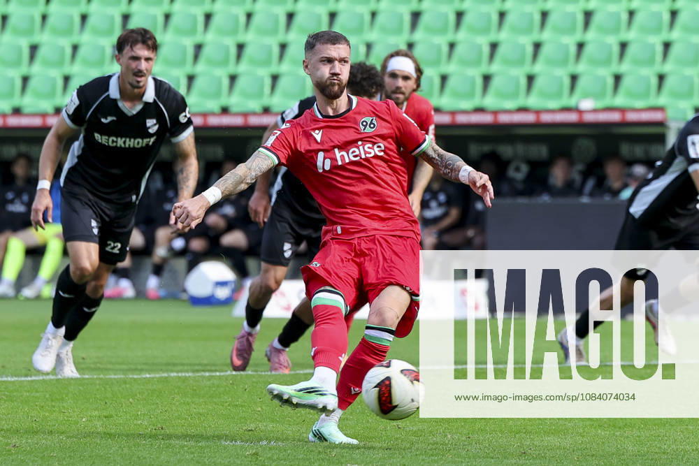 Marcel Hartel of Hannover 96 converted the penalty kick to make it 1–0 during the friendly match between Hannover 96 and SC Verl, Heinz von Heiden Arena on October 3, 2026, in Hannover, Germany. Photo by Marco Steinbrenner, DeFodi Images. Marcel Hartel of Hannover 96 converted the penalty to make it 1–0 during the friendly match between Hannover 96 and SC Verl at Heinz von Heiden Arena on October 3, 2026 in Hannover, Germany. Photo by Marco Steinbrenner, DeFodi Images. Photo by Marco Steinbrenner, DeFodi Images.