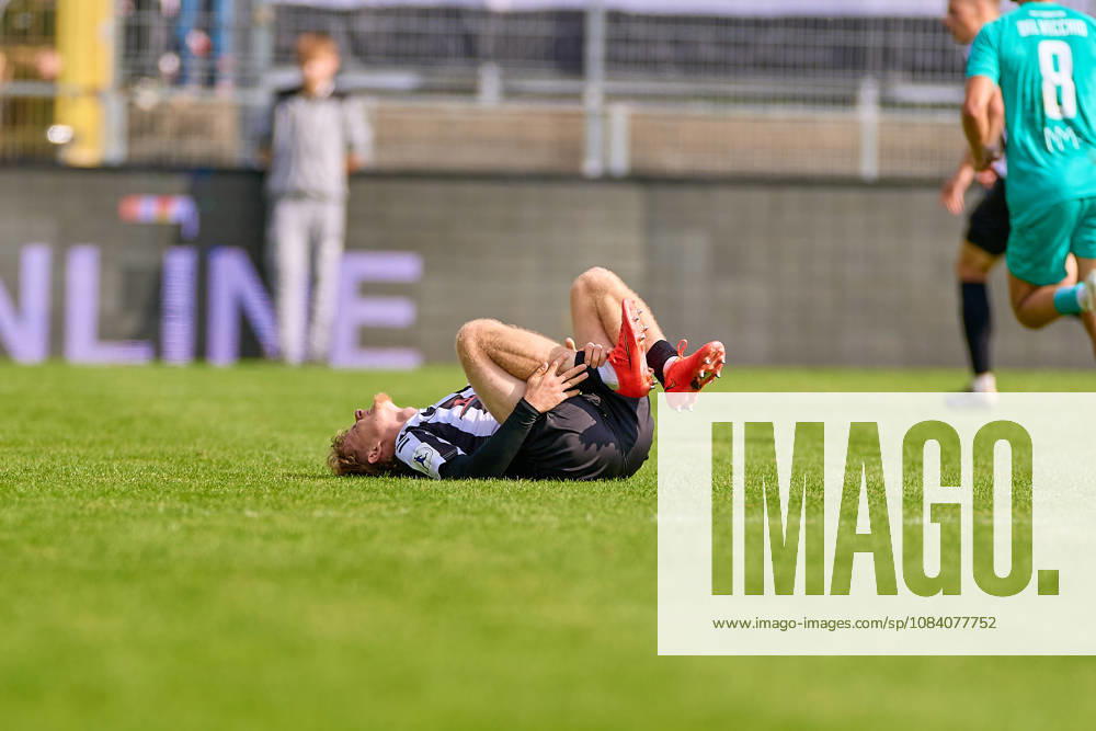 Tom Barth, VfR Aalen, 20 on the ground, GER, VfR Aalen vs. FSV Frankfurt, Soccer, Regionalliga Southwest Men, Matchday 10, 2026–2027 season, October 3, 2026 GER, VfR Aalen vs. FSV Frankfurt, Soccer, Regionalliga Southwest Men, Matchday 10, 2026–2027 Season, October 3, 2026 Aalen