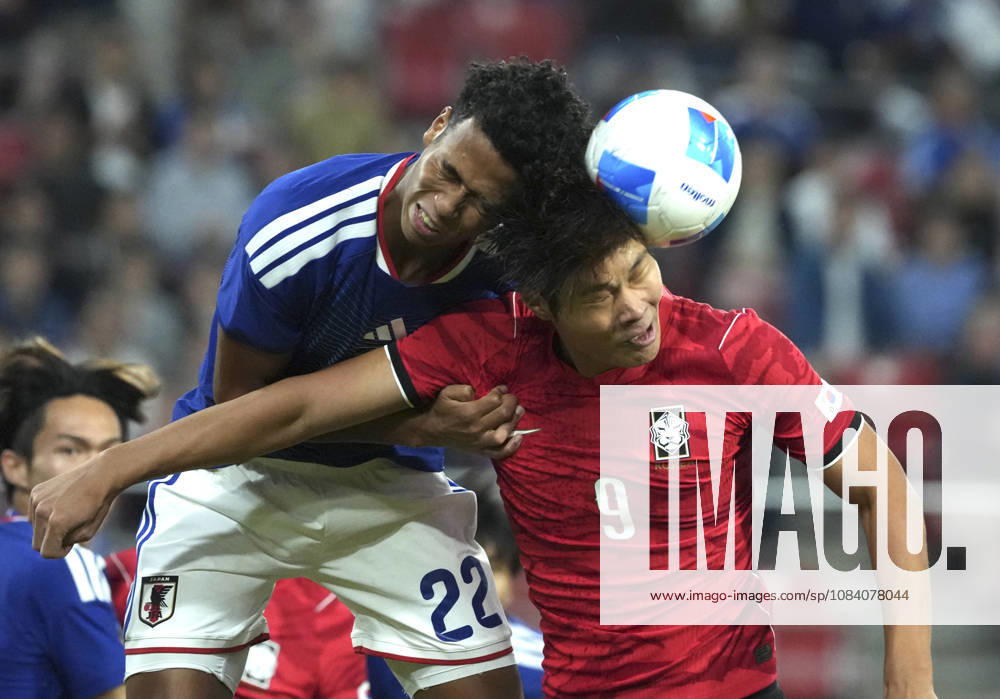 (261003) -- TOYOTA, Oct. 3, 2026 -- Lee Youngjun (R) of South Korea and Okabe Tariqkanihayato fight for a header during the men s final match of football between South Korea and Japan at 20th Asian Games Aichi-Nagoya 2026 in Toyota of Aichi Prefecture, Japan, Oct. 3, 2026. ) (SP)JAPAN-TOYOTA-ASIAN GAMES-FOOTBALL-MEN S FINAL-KOR VS JPN LuixSiuxWai