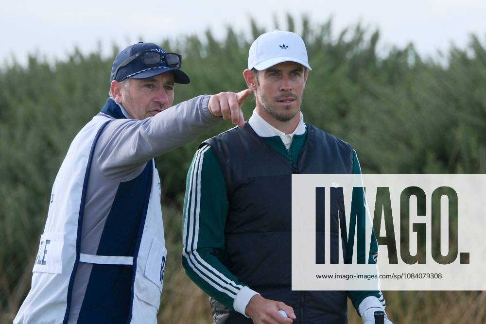 UK: The Alfred Dunhill Links Championship at Kingsbarns, St Andrews, Scotland on 03 October 2026: Pictured: Former footballer Gareth Bale on the 1st tee at Kingsbarns during the third round of the Alfred Dunhill Links Championship 2026 St Andrews Kingsbarns Scotland Scotland