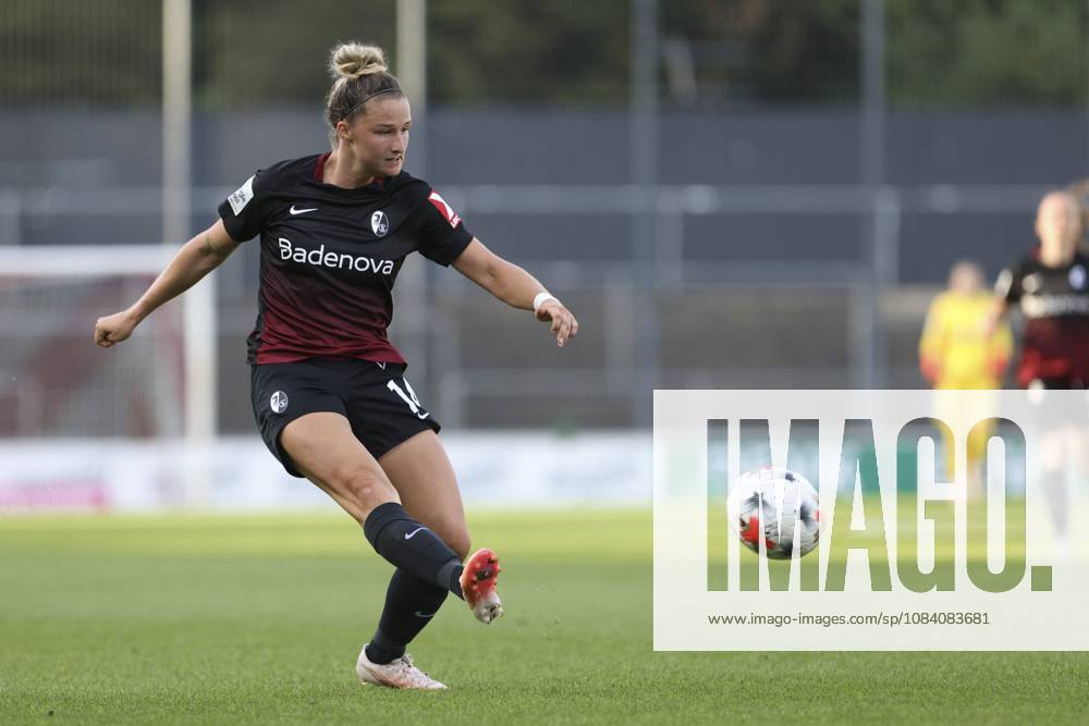 Carina Brunold of SC Freiburg in action, on the ball, making a solo play during the Women s Bundesliga match between 1 FC Köln and SC Freiburg, Franz Kremer Stadium on October 3, 2026, in Cologne, Germany. Photo by Oliver Kaelke, DeFodi Images. Carina Brunold of SC Freiburg controls the ball during the Bundesliga match between 1 FC Cologne and SC Freiburg at Franz Kremer Stadium on October 3, 2026 in Cologne, Germany. Photo by Oliver Kaelke, DeFodi Images. DFB and DFL regulations prohibit any use of photographs as image sequences and or quasi-video. Photo by Oliver Kaelke, DeFodi Images.