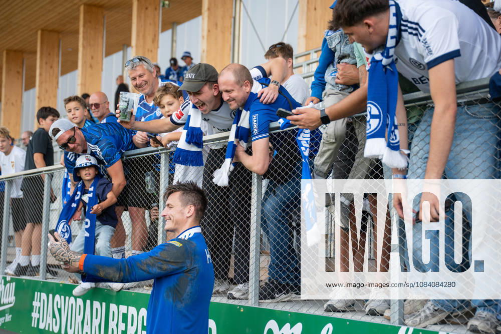 Soccer, 2026–2027 Season, Friendly Match, SC Austria Lustenau vs. FC Schalke 04, Goalkeeper Kevin Müller of FC Schalke 04 goes over to the fans and gives away his gloves, xRHR PHOTO YYx