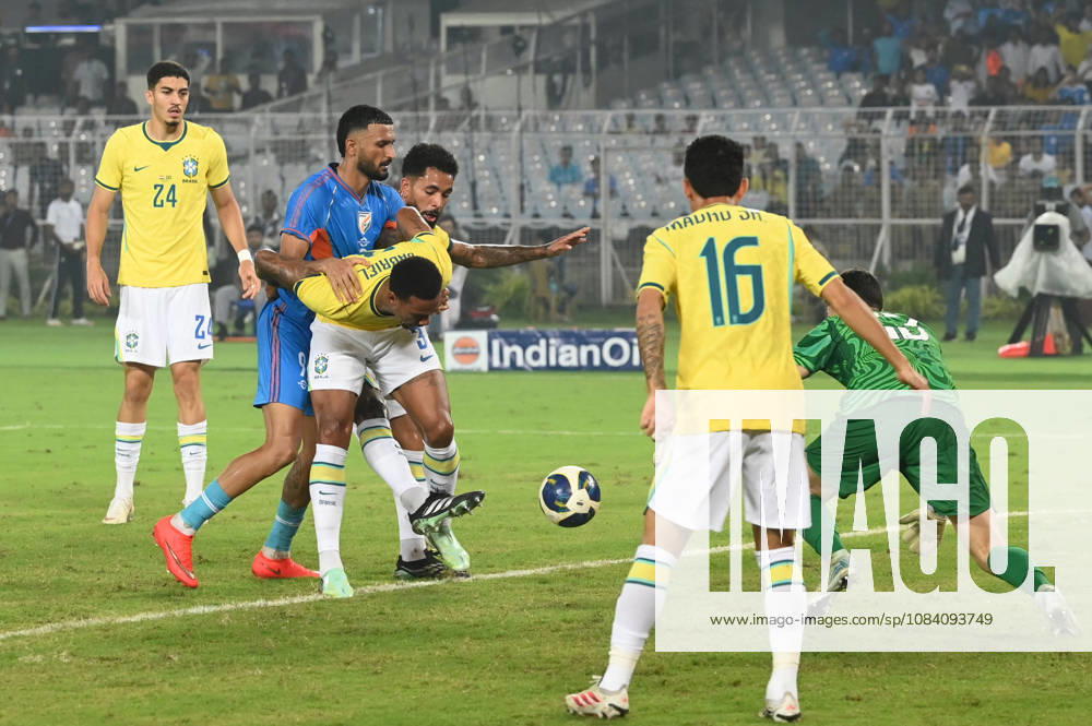 Manvir of India in action during FIFA International Friendly, Länderspiel, Nationalmannschaft match against Brazil at Vivekananda Yuva Bharati Stadium on October 3, 2026 in Kolkata, India. (Photo by Samir Jana Hindustan Times ) Kolkata: FIFA International Friendly Match Between Brazil And India At Vivekananda Yuva Bharati Stadium