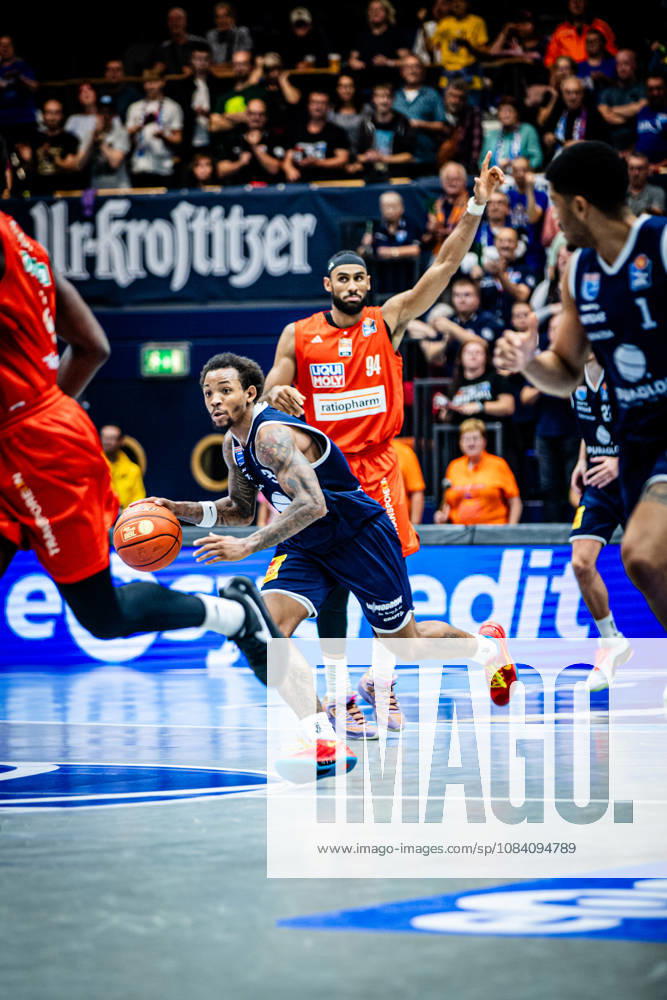 BB 1BL Men s Syntainics MBC vs. Ratiopharm Ulm: DeLonnie Hunt of Syntainics MBC during the 2026–2027 season in the 1 EasyCredit Bundesliga on Matchday 4 between Syntainics MBC and Ratiopharm Ulm at the Stadthalle Weissenfels on October 3, October 2026 in Weissenfels, Saxony-Anhalt, Germany