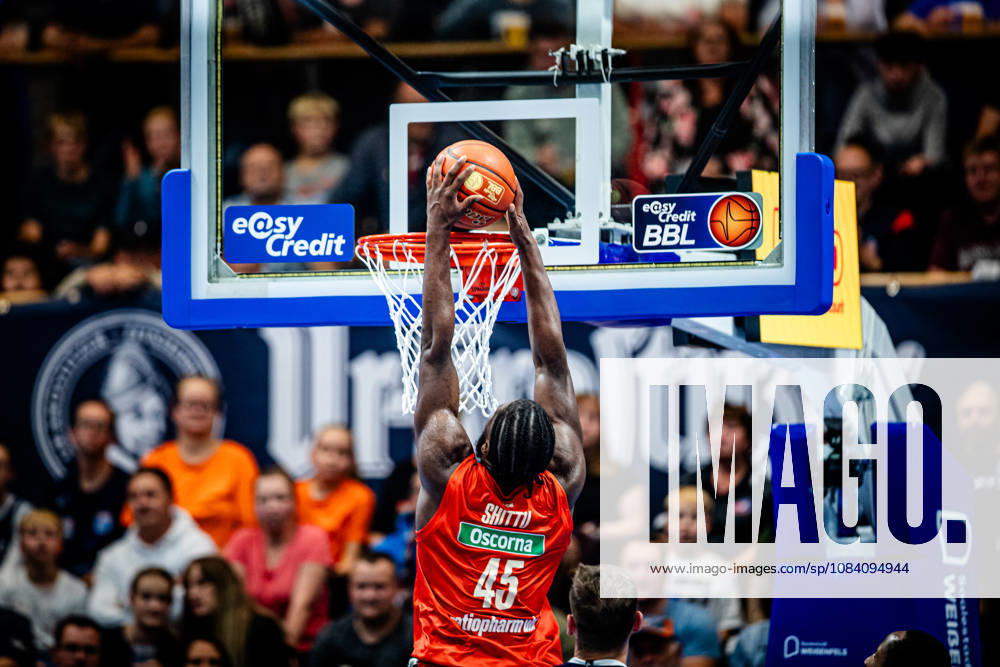 BB 1BL Men s Syntainics MBC vs. Ratiopharm Ulm: Oluwasimisola Shittu of Ratiopharm Ulm during the 2026–2027 season in the 1 EasyCredit Bundesliga on Matchday 4 between Syntainics MBC and Ratiopharm Ulm at the Stadthalle Weissenfels on October 3, 2026, in Weissenfels, Saxony-Anhalt, Germany