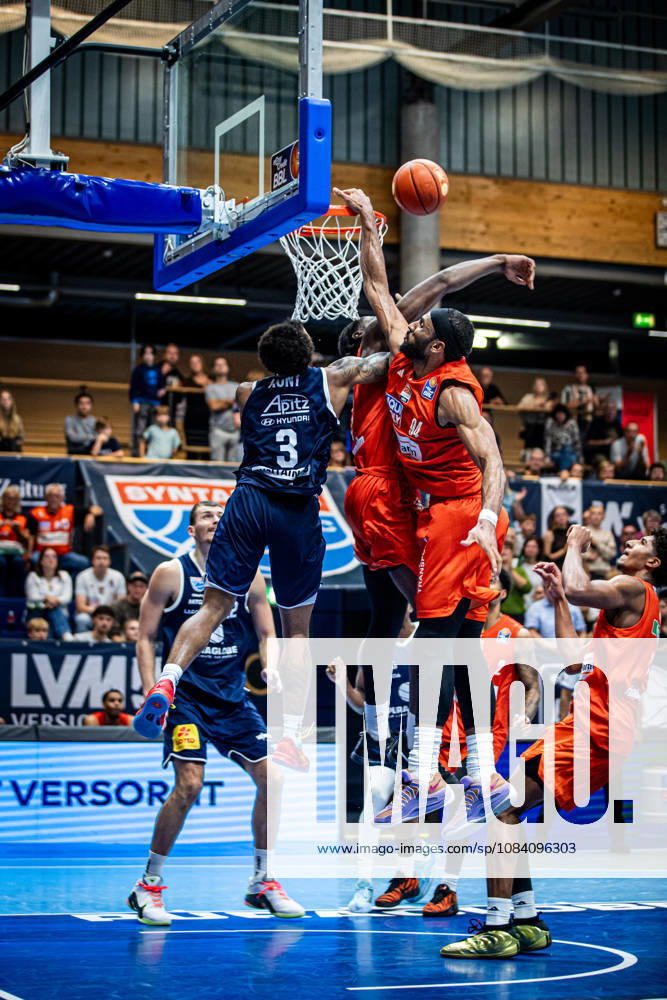 BB 1BL Men s Syntainics MBC vs. Ratiopharm Ulm: DeLonnie Hunt of Syntainics MBC during the 2026–2027 season in the 1 EasyCredit Bundesliga on Matchday 4 between Syntainics MBC and Ratiopharm Ulm at the Stadthalle Weissenfels on October 3, October 2026 in Weissenfels, Saxony-Anhalt, Germany