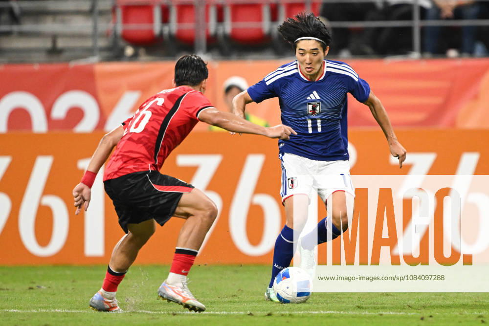 South Korea v Japan - 20th Asian Games Aichi-Nagoya TOYOTA, JAPAN - OCTOBER 03: YOKOYAMA Yumeki 11 of Japan in action during the Football Men s Final Match between South Korea and Japan on day fourteen of the 20th Asian Games Aichi-Nagoya at Toyota Stadium on October 03, 2026 in Toyota, Aichi, Japan. Stringer Anadolu Tokyo Japan. Editorial use only. Please get in touch for any other usage.