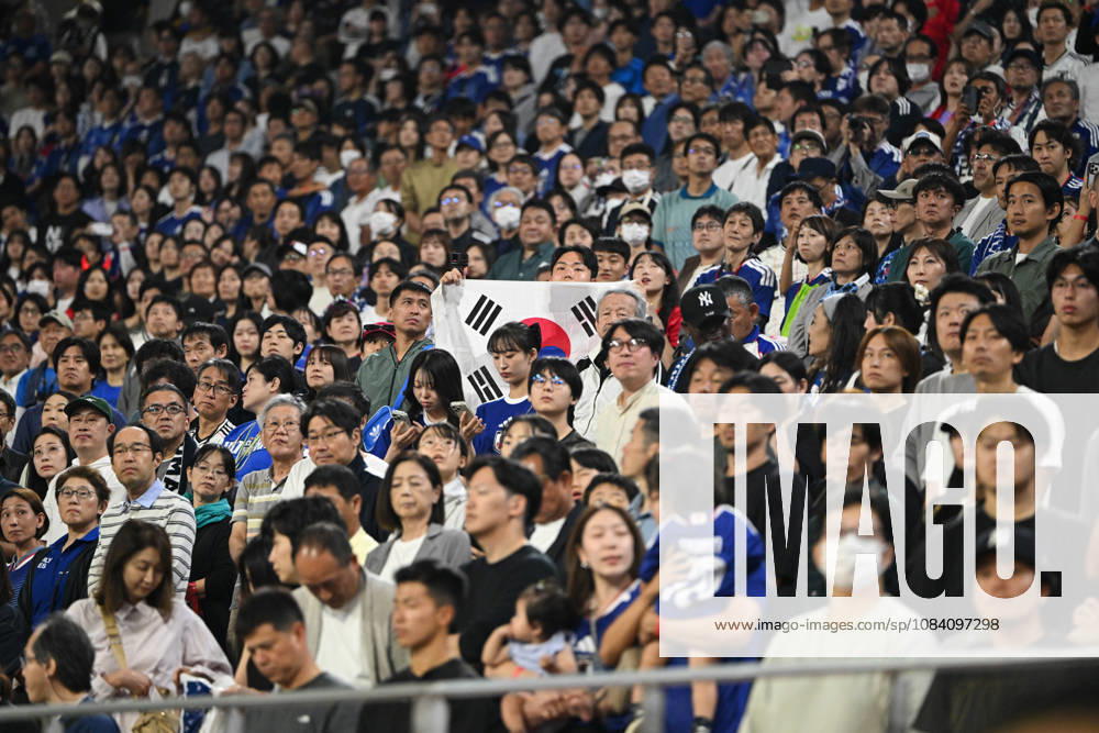 South Korea v Japan - 20th Asian Games Aichi-Nagoya TOYOTA, JAPAN - OCTOBER 03: Fans of South Korea are seen during the Football Men s Final Match between South Korea and Japan on day fourteen of the 20th Asian Games Aichi-Nagoya at Toyota Stadium on October 03, 2026 in Toyota, Aichi, Japan. Stringer Anadolu Tokyo Japan. Editorial use only. Please get in touch for any other usage.
