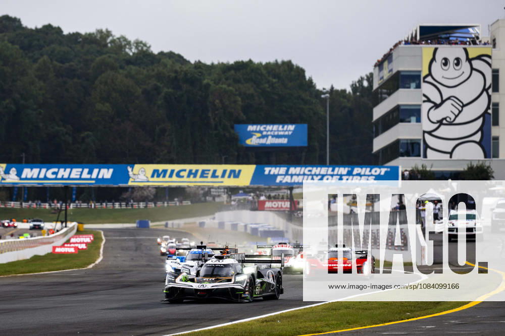 AUTO - IMSA - PETIT LE MANS 2026 60 BLOMQVIST Tom (gbr), BRAUN Colin (usa), DIXON Scott (nzl), Acura Meyer Shank Racing with Curb-Agajanian, Acura ARX-06, action, 93 PALOU Alex (esp), YELLOLY Nick (gbr), VAN DER ZANDE Renger (nld), Acura Meyer Shank Racing with Curb-Agajanian, Acura ARX-06, action, start of the race, depart, during the 2026 Motul Petit Le Mans, 11th round of the 2026 IMSA WeatherTech SportsCar Championship, from October 1 to 3, 2026 on the Michelin Raceway Road Atlanta in Braselton, Georgia, United States of America - BraseltonUnited States