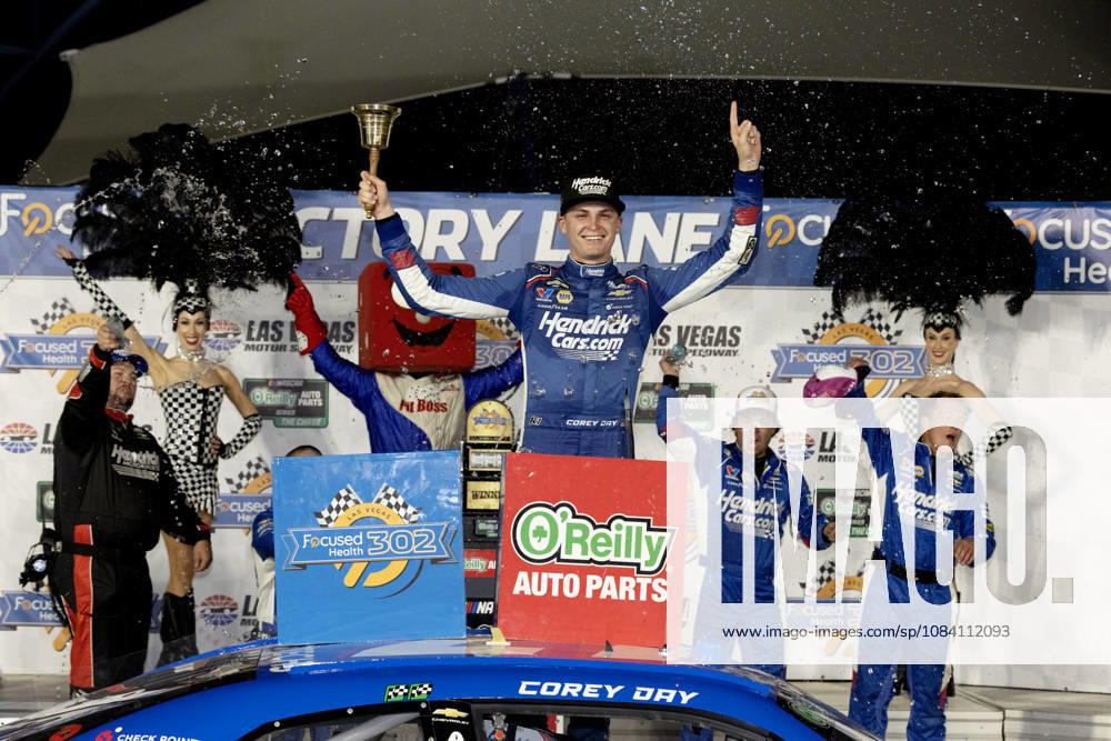 LAS VEGAS, CA - OCTOBER 03: Corey Day ( 17 Hendrick Motorsports HendrickCars.com Chevrolet) celebrates in victory lane after winning the Focused Health 302 NASCAR, Motorsport, USA OReilly Auto Parts Series race on October 3, 2026, at Las Vegas Motor Speedway in Las Vegas, NV. (Photo by Jeff Speer LVMS Icon Sportswire) AUTO: OCT 03 NASCAR OReilly Auto Parts Series Focused Health 302 Icon26100312563