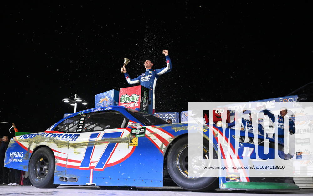 LAS VEGAS, NV - OCTOBER 03: Corey Day ( 17 Hendrick Motorsports HendrickCars.com Chevrolet) celebrates in victory lane after winning the NASCAR, Motorsport, USA OReilly Auto Parts Series Focused Health 302 playoff race at Las Vegas Motor Speedway Saturday Oct. 3, 2026 in Las Vegas, Nevada. (Photo by Will Lester Icon Sportswire) AUTO: OCT 03 NASCAR OReilly Auto Parts Series Focused Health 302 Icon26100355592