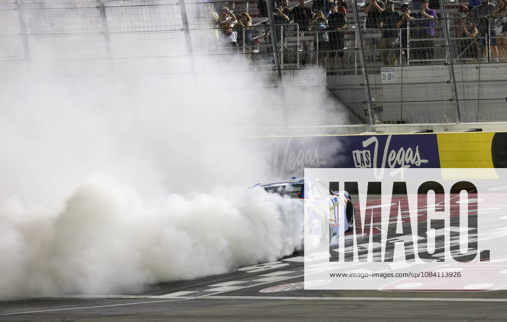 LAS VEGAS, NV - OCTOBER 03: Corey Day ( 17 Hendrick Motorsports HendrickCars.com Chevrolet) does a burnout after winning the NASCAR, Motorsport, USA OReilly Auto Parts Series Focused Health 302 on Saturday, Oct. 3, 2026, at the Las Vegas Motor Speedway in Las Vegas, NV. (Photo by Marc Sanchez Icon Sportswire) AUTO: OCT 03 NASCAR OReilly Auto Parts Series Focused Health 302 Icon1442610034142
