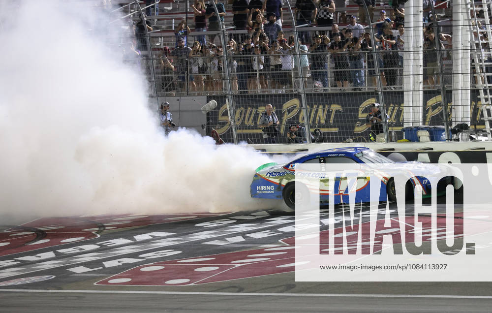 LAS VEGAS, NV - OCTOBER 03: Corey Day ( 17 Hendrick Motorsports HendrickCars.com Chevrolet) does a burnout after winning the NASCAR, Motorsport, USA OReilly Auto Parts Series Focused Health 302 on Saturday, Oct. 3, 2026, at the Las Vegas Motor Speedway in Las Vegas, NV. (Photo by Marc Sanchez Icon Sportswire) AUTO: OCT 03 NASCAR OReilly Auto Parts Series Focused Health 302 Icon1442610034156