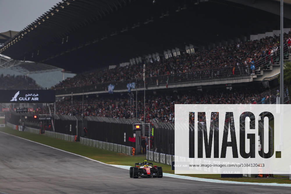 F1 - BAHRAIN GRAND PRIX IN MALAYSIA 2026 44 HAMILTON Lewis (gbr), Scuderia Ferrari SF-26, action during the 2026 Formula 1 Bahrain Grand Prix in Malaysia, 16th round of the 2026 Formula One World Championship, WM, Weltmeisterschaft from October 2 to 4, 2026 on the Sepang International Circuit, in Sepang, Malaysia - SepangMalaysia