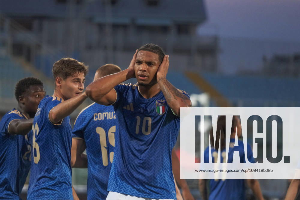 IPA89339832 - Ndur ( 10 Italy) during the 2027 European Under-21 Championship Qualifying Round—Italy vs. Poland, UEFA European Football Championship in Pescara, Italy